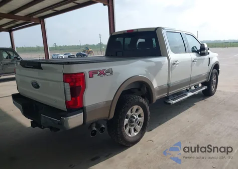 2019 Ford F-250 Lariat z USA, uszkodzony, nr VIN 1FT7W2BT6KEE02417